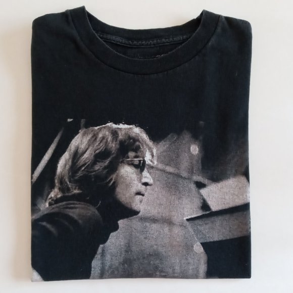 Awesome John Lennon black T-shirt - Picture 6 of 7